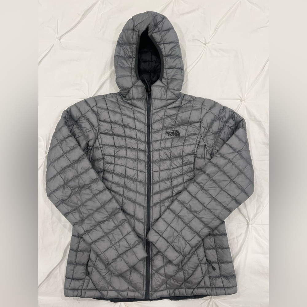 The North Face women’s thermal ball jacket
